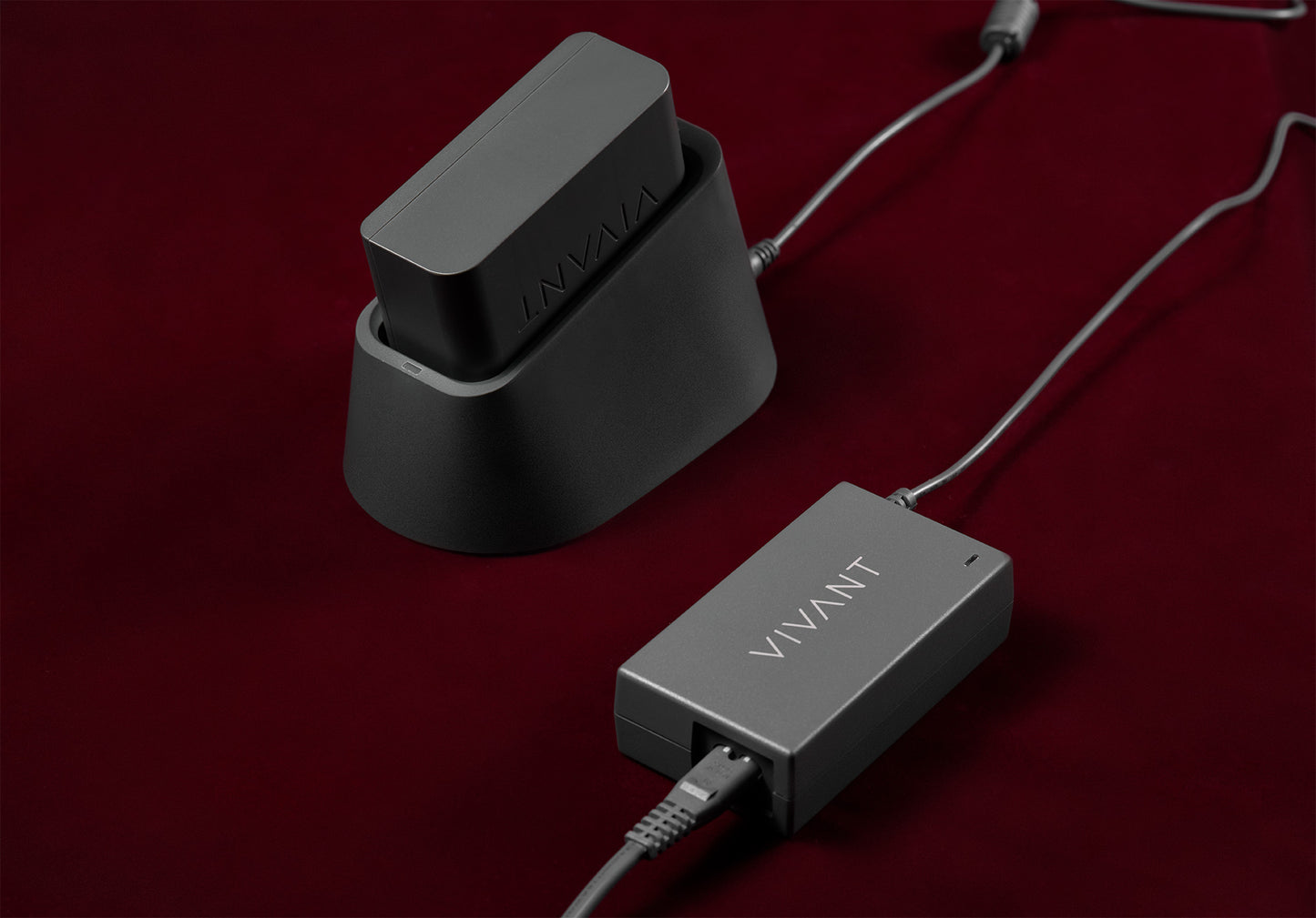 VIVANT Charger Hub and Battery