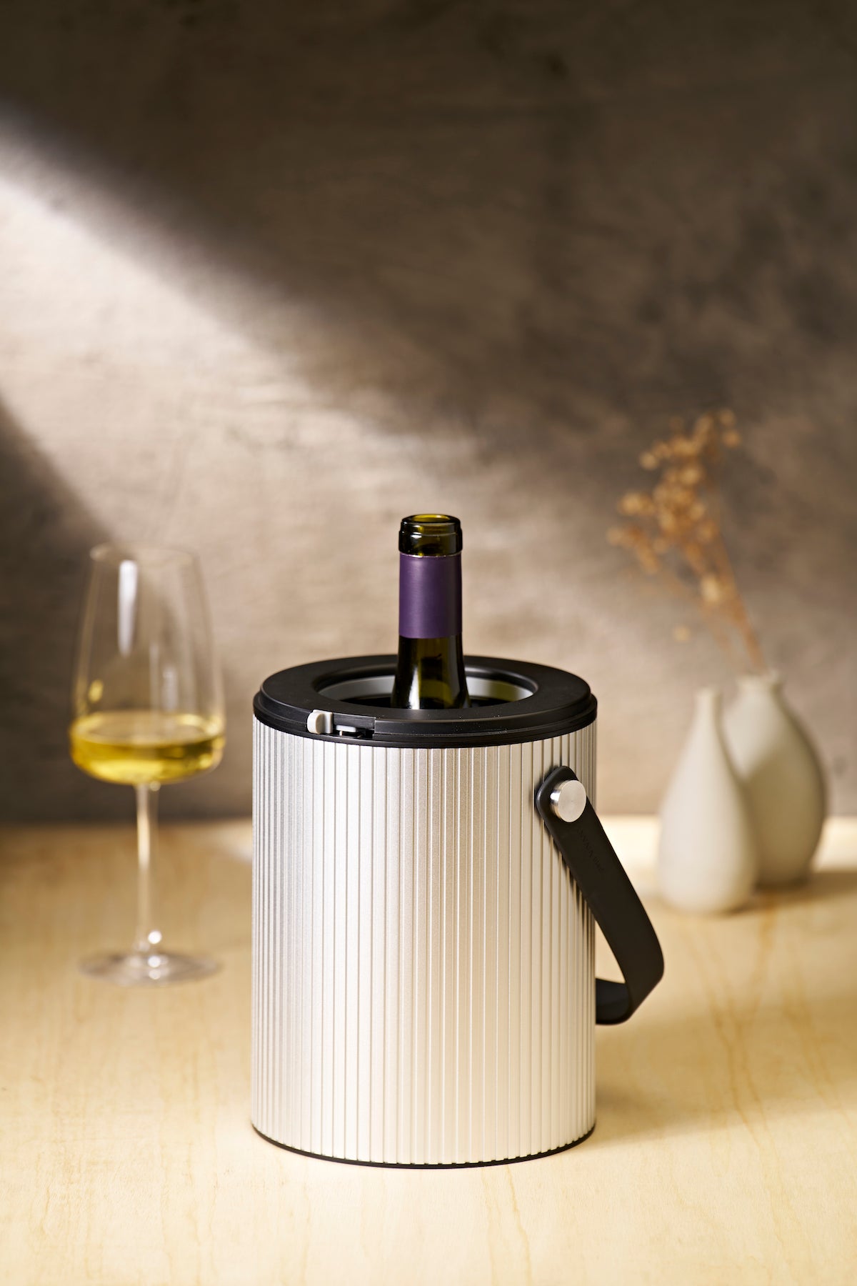 Lyra Silver Multi-Fit™ Wine Chiller